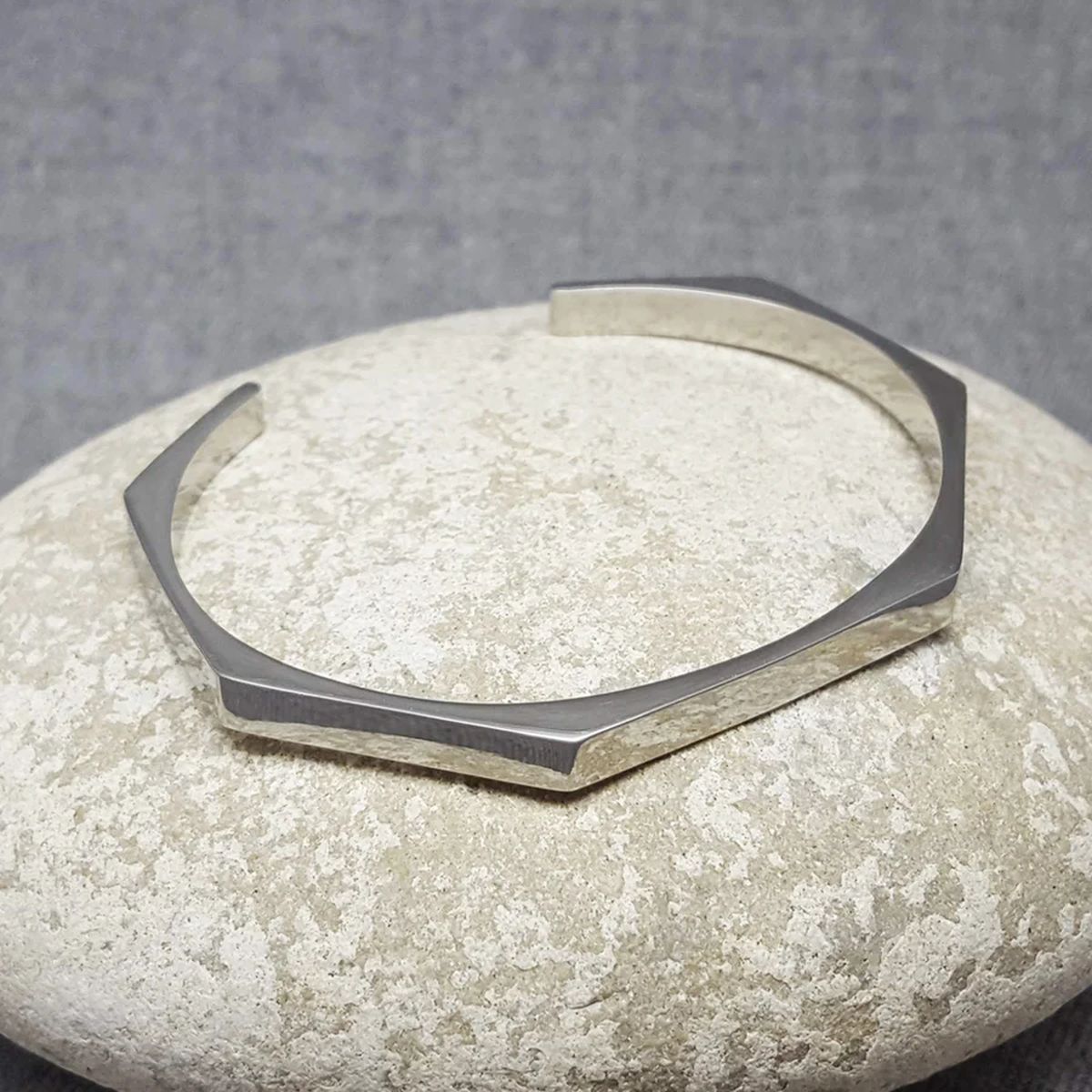 Hexagon Cuff Bracelet (Can be Personalized) (Men & Women)