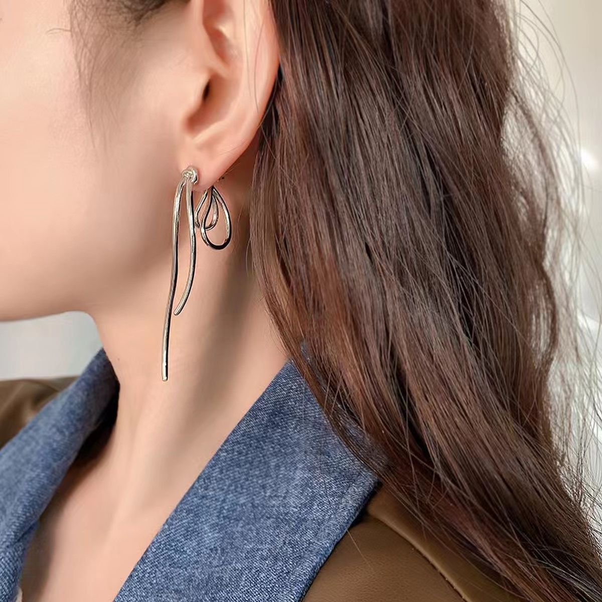 Silver Luxe Bow Studs