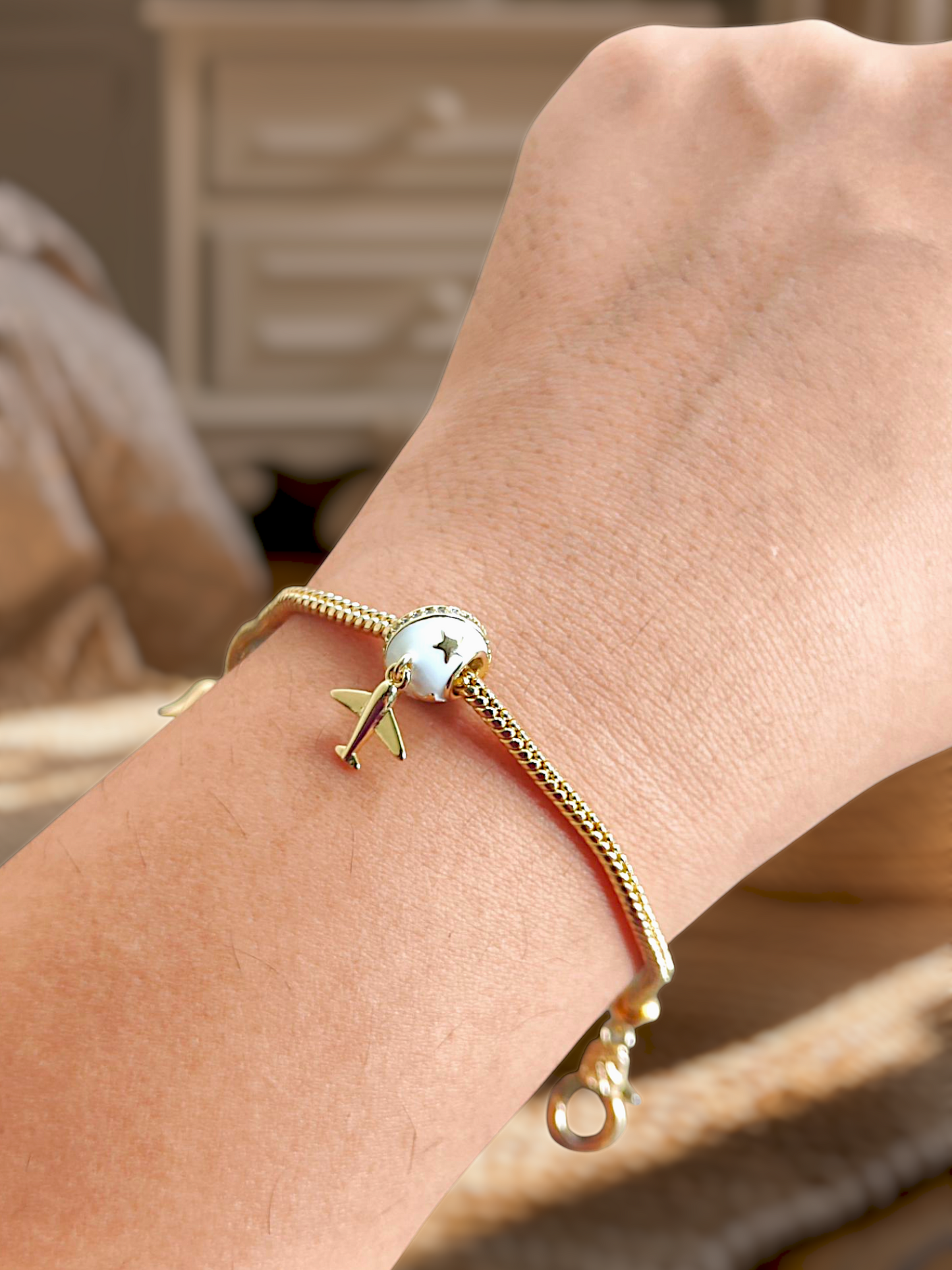 Dreamy Globe (WHITE) Charm Bracelet