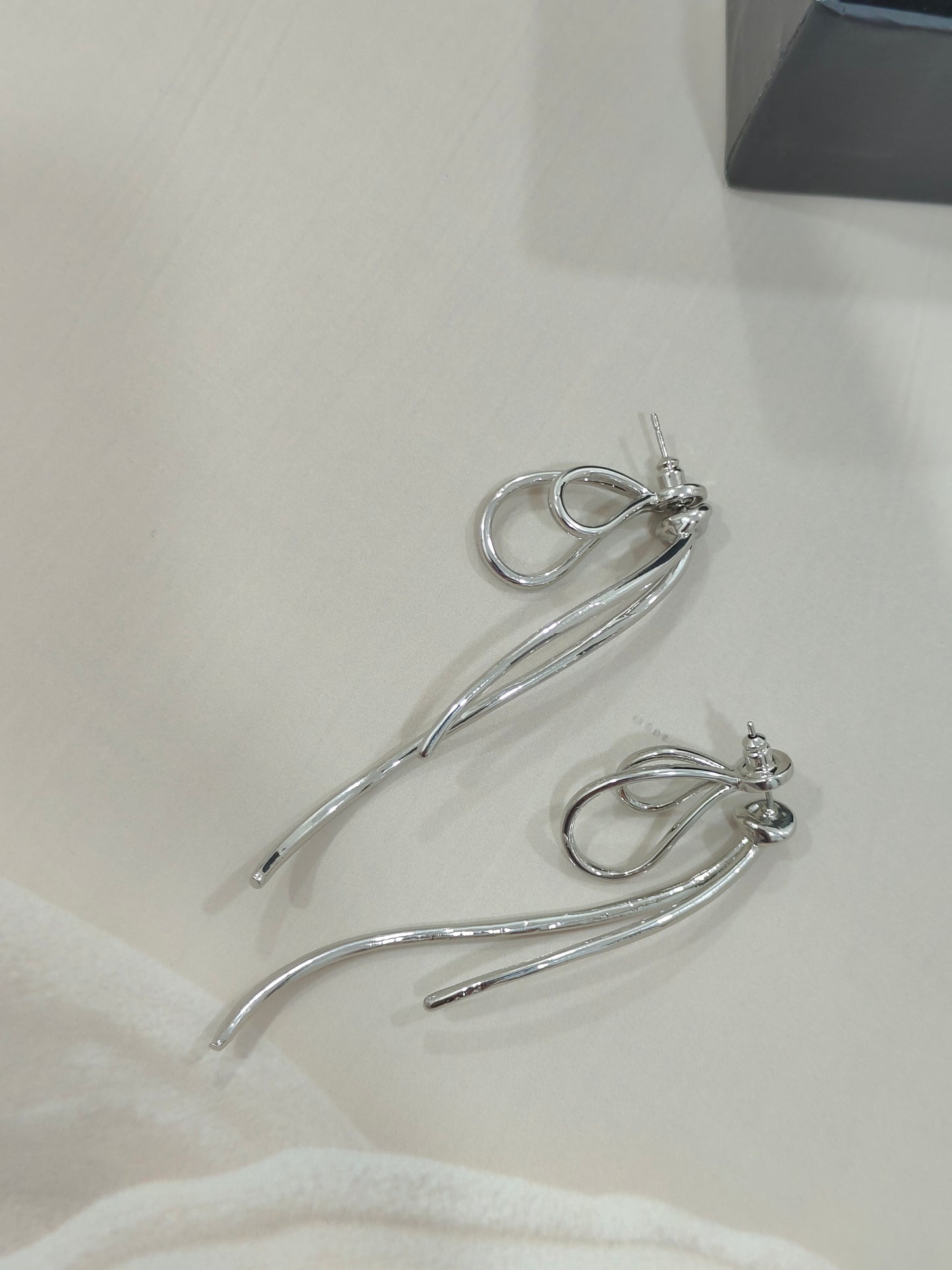 Silver Luxe Bow Studs