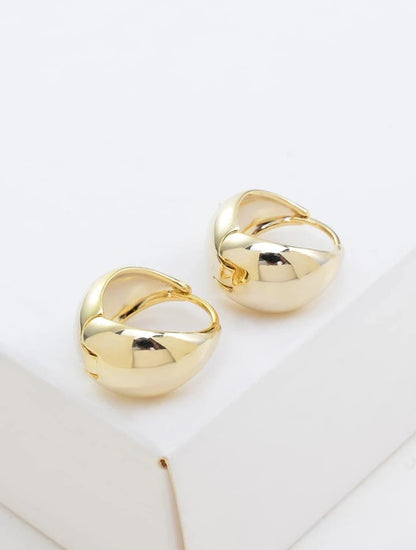 Aurelia Minimalist Hoop Earrings