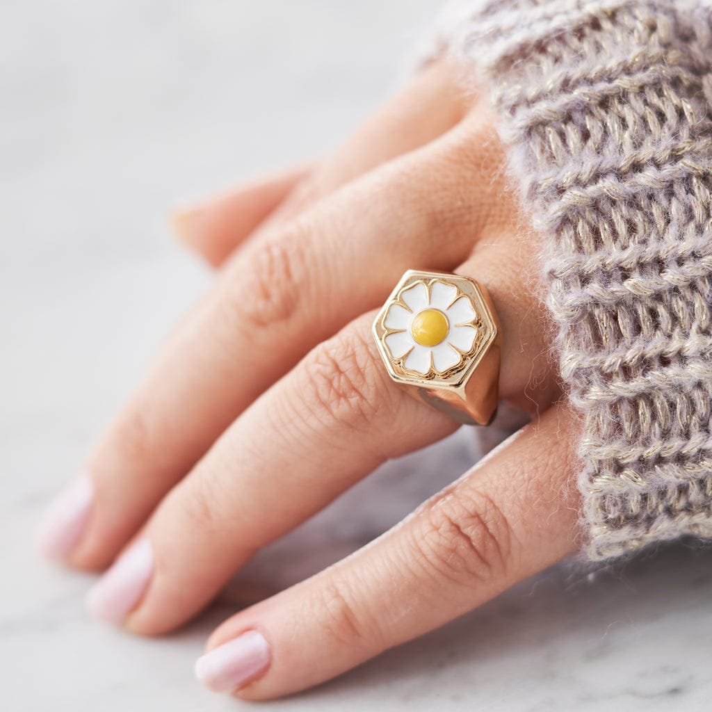 Daisy Signet Ring