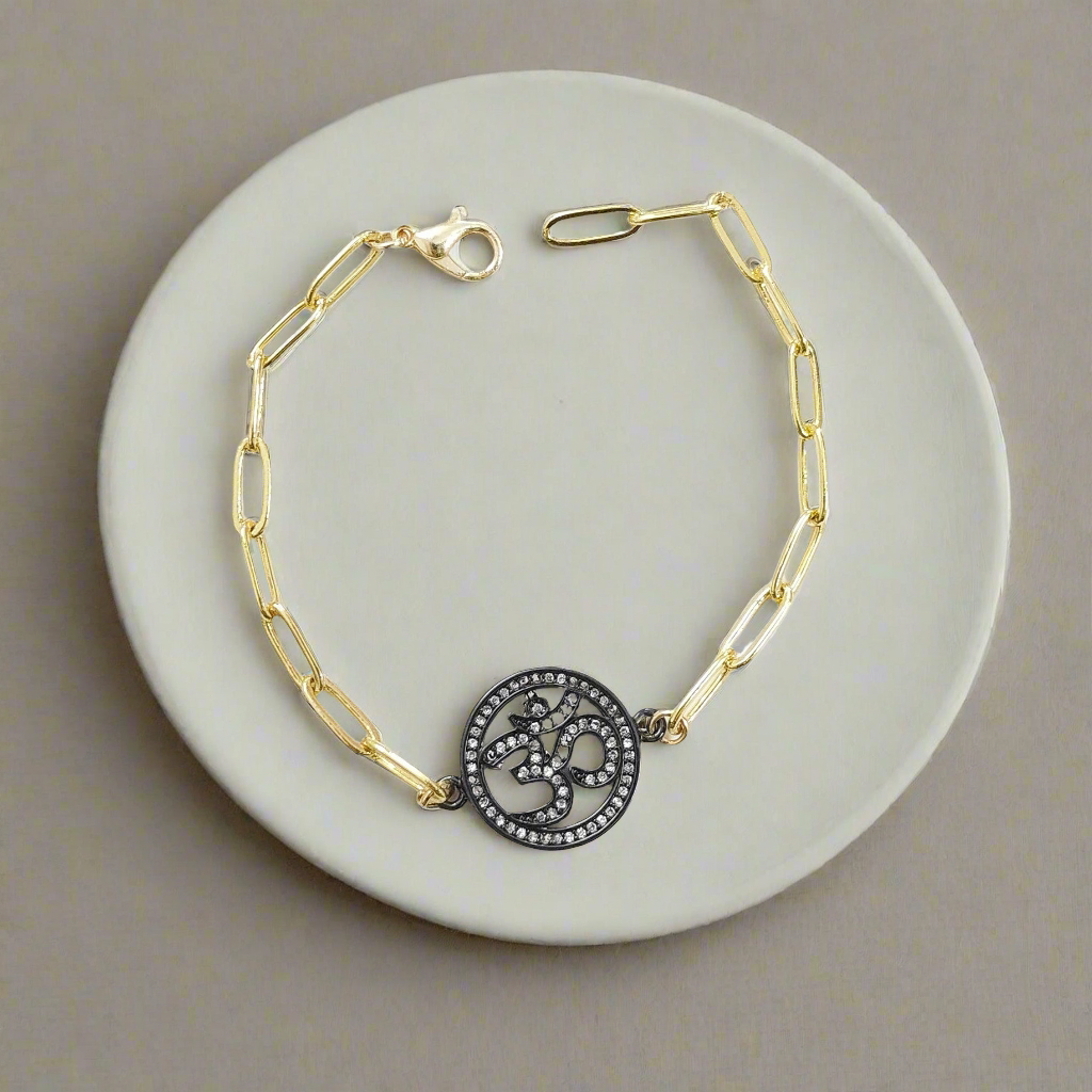 Soulful Om Link Bracelet