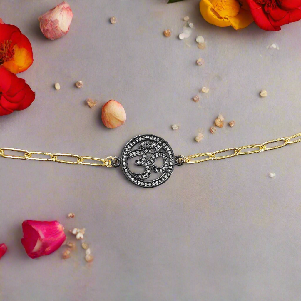 Soulful Om Link Bracelet