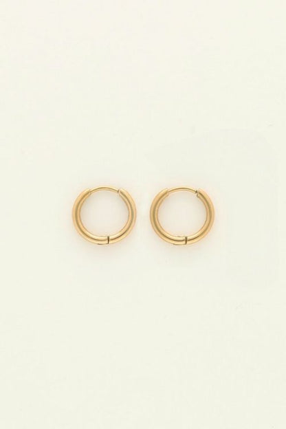 Classic Huggie Earrings -10mm