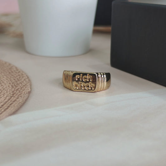Rich Hitch Statement Ring